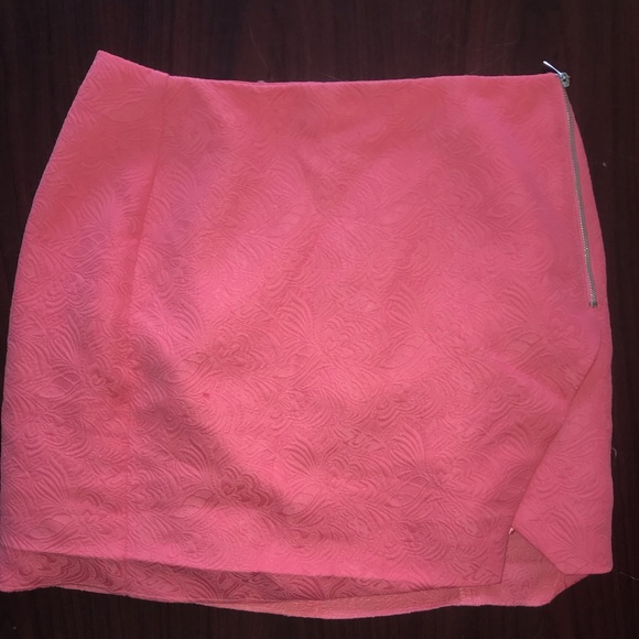 Pink Mini Skirt - Picture 3 of 4